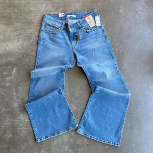 Levi's Women's Superlow Flare Jeans in Medium Blue